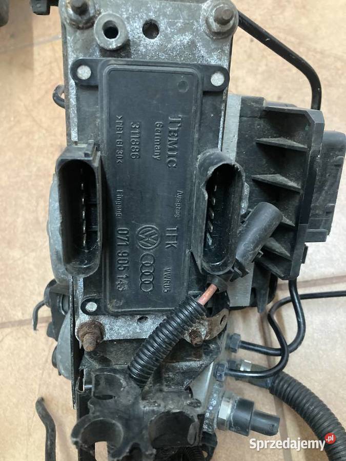 Sterownik 071905143 311886 VW Audi Temic