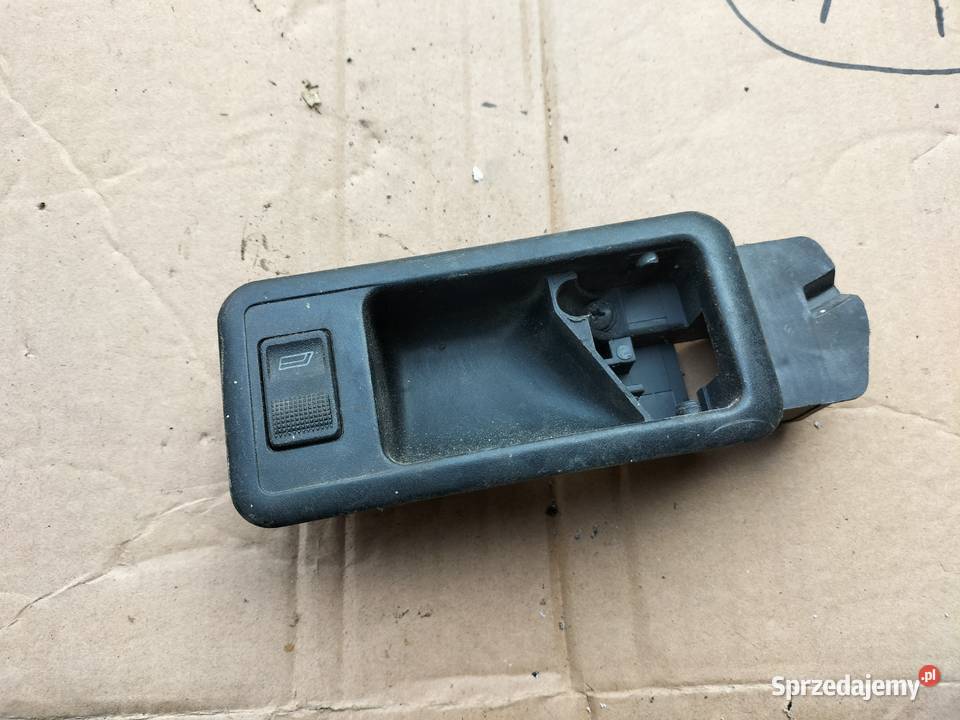 AUDI 80 B4 WŁĄCZNIK SZYBY UCHWYT KLAMKI PRAWY Kamień-Kolonia sprzedam
