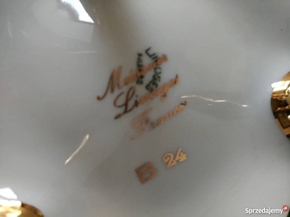 Porcelana francuska sygnowane puzderko na małopolskie Ropa