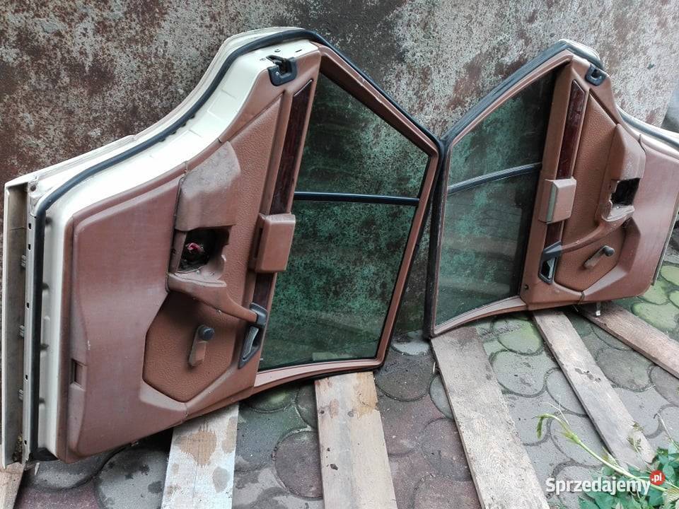 Mercedes W124 drzwi tył prawe lewe kombi 124 części blacharskie Karoseria Skarżysko-Kamienna