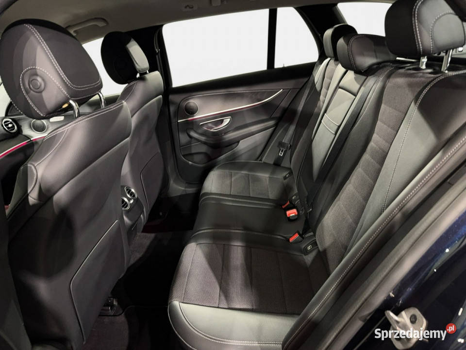 Mercedes E 220 VAT d T 20 mHEV 195 automat 2022 nawigacja Myślenice