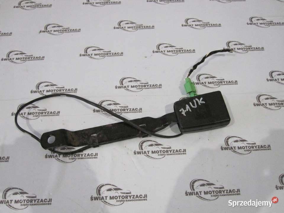 SKODA FABIA II LIFT 11r zapinka pasa prawa osobowe