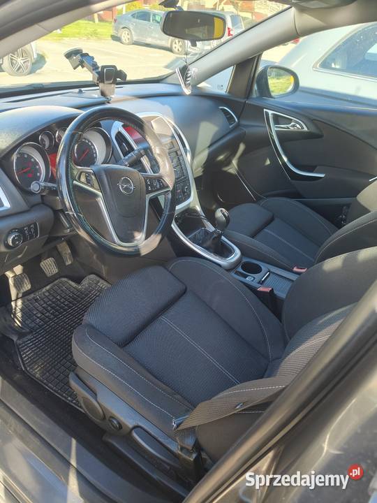 Opel Astra J Sports Tourer Kombi 14 Turbo 140 Astra Oława