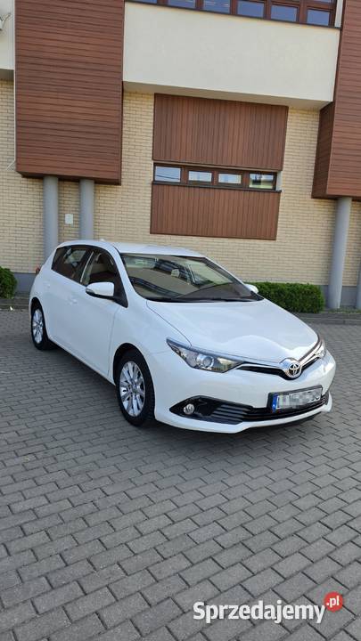 Sprzedam auto marki Toyota Auris 12 benzyna Łuków