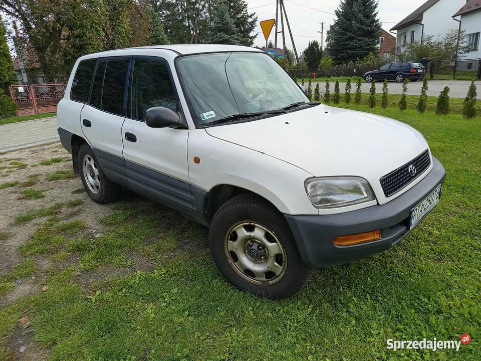 Toyota Rav4 4x4 5drzwiowy BenzynaGaz Sekwencja Tarnobrzeg sprzedam