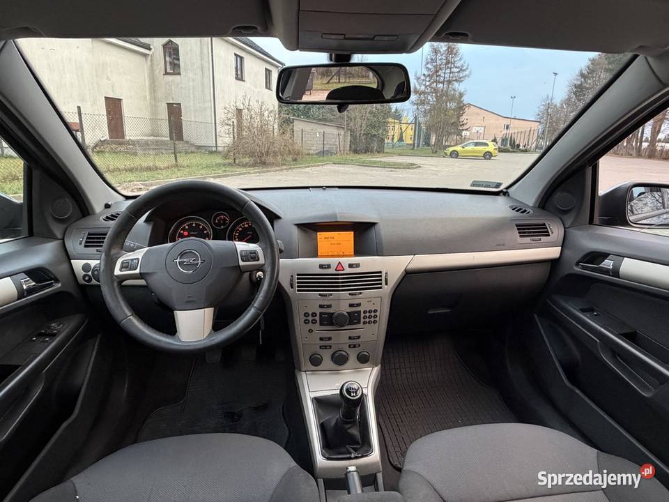Opel Astra H Salon 16 16v Osowiec