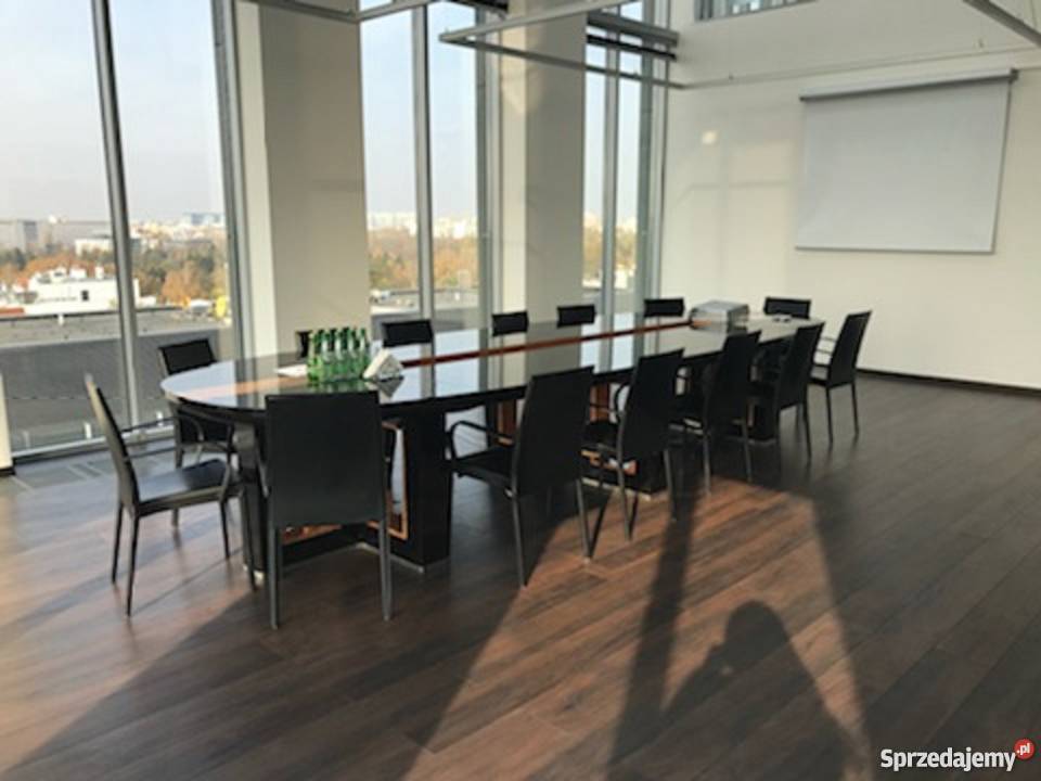 Sprzedam piękny stół konferencyjny z krzesłami