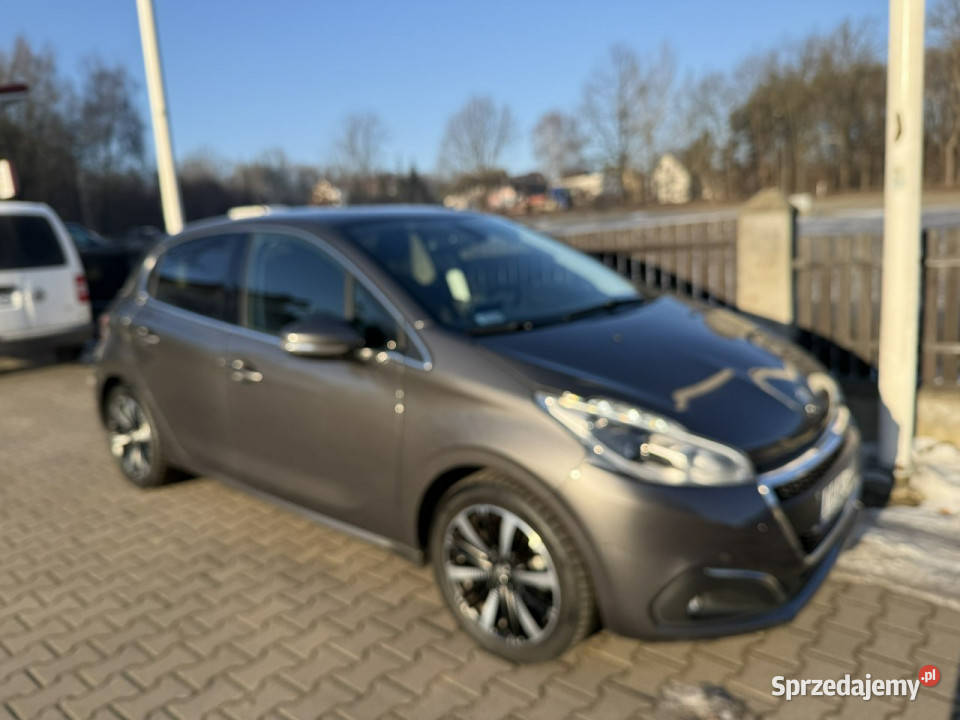 Peugeot 208 12 110 automatic 67 salon Polska I klimatyzacja Bolesławiec