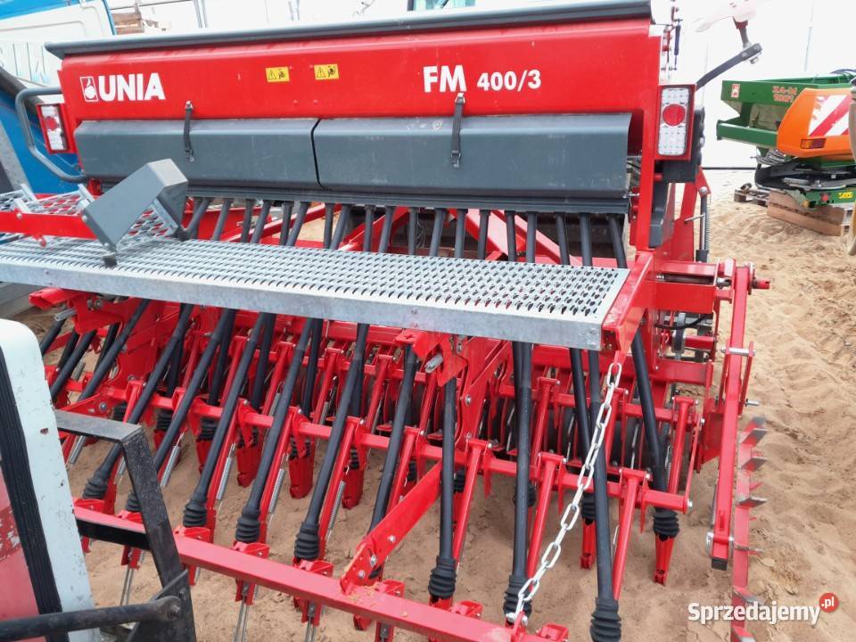 Agregat uprawowo siewny nabudowany Unia FM 4003 łódzkie Goszczanów