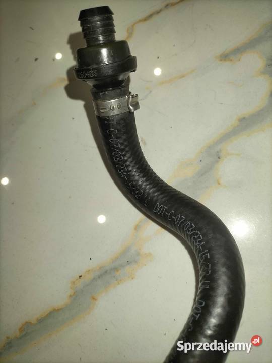 Zawór zwrotny serwa hamulcowego z przewodem osobowe Poręba