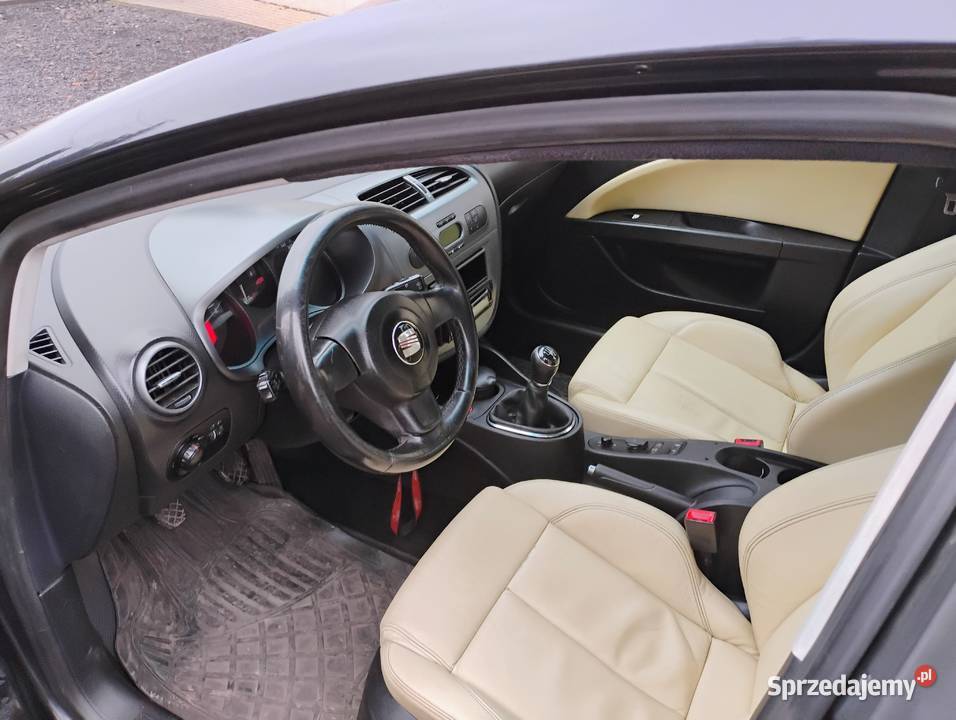 Sprzedam seat leon 2 266500km