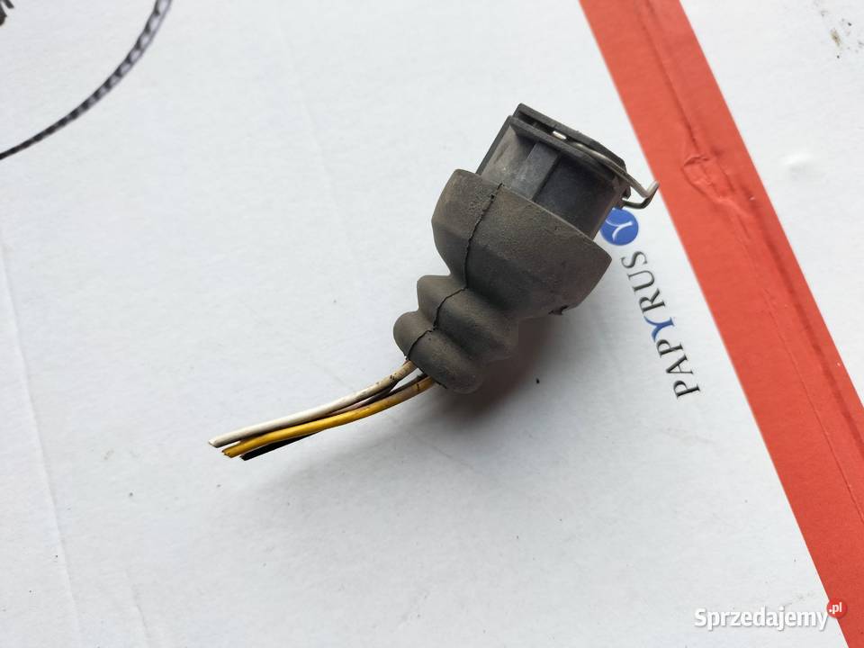 AUDI 80B4 80 B4 WTYCZKA GNIAZDO KOSTKA LAMPY osobowe