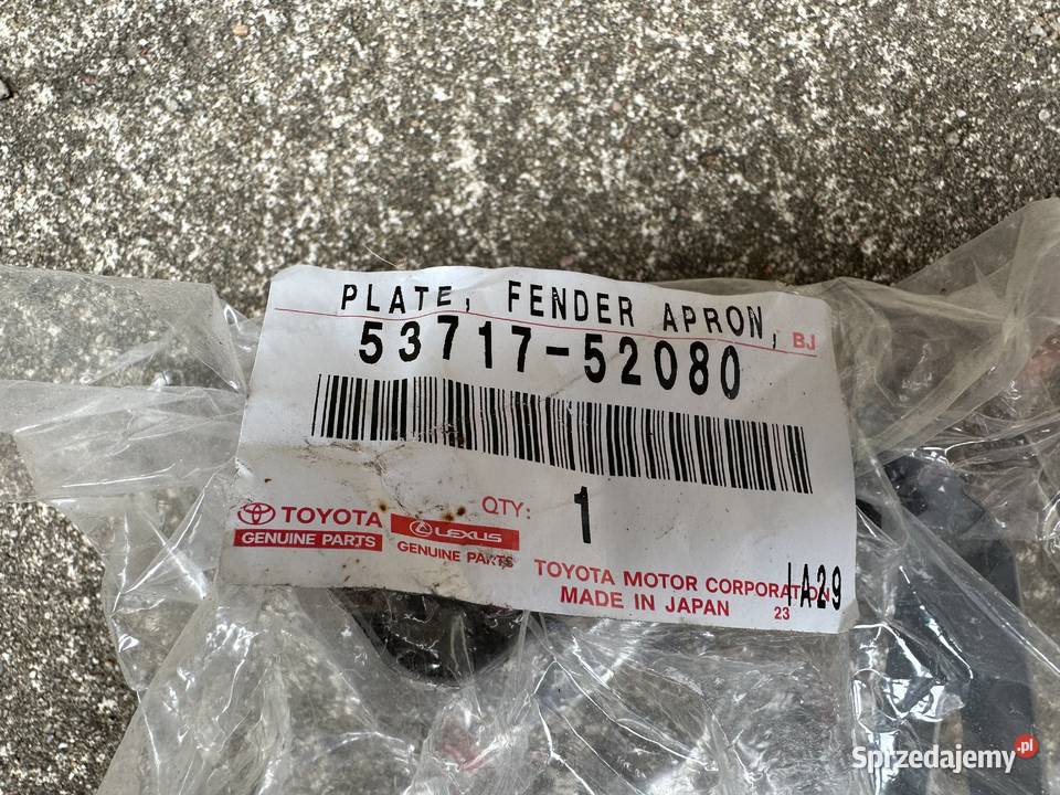 toyota VitzScion Wzmocnienie prawe błotnika Karoseria Białystok