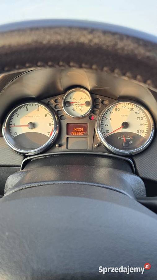 Sprzedam Peugeota 207CC 16 benzyna 150KM Rumia