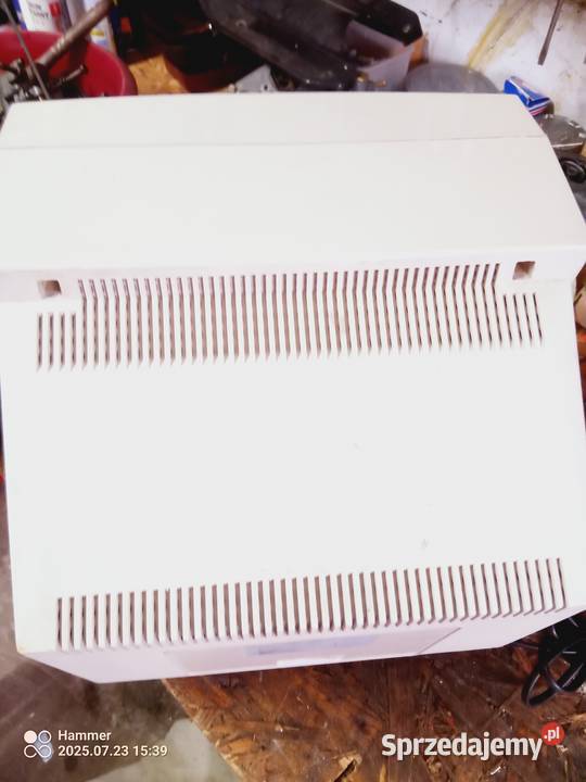 Monitor Commodore Monitory i projektory Twardogóra
