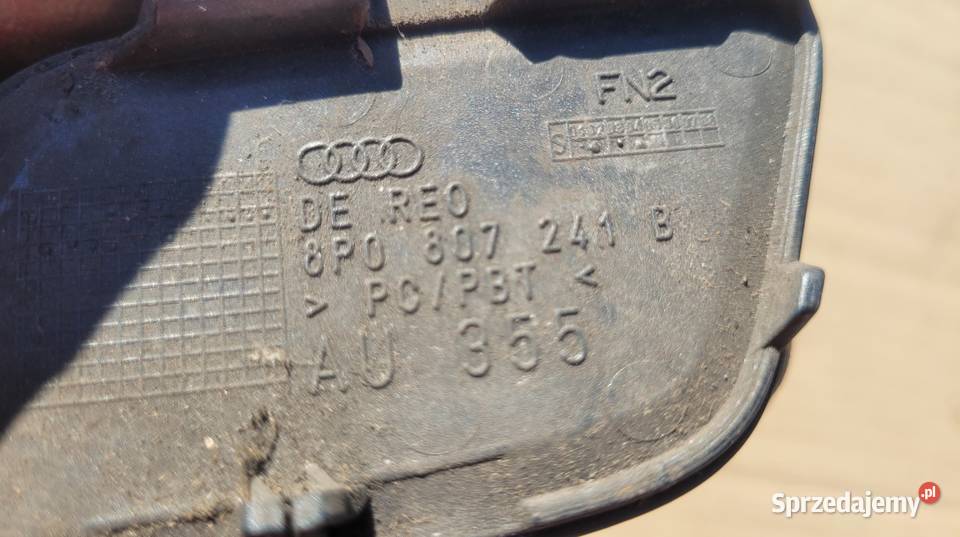 AUDI A3 8P LIFT 0812 ZAŚLEPKA HAKA ZDERZAKA Ruda Śląska sprzedam