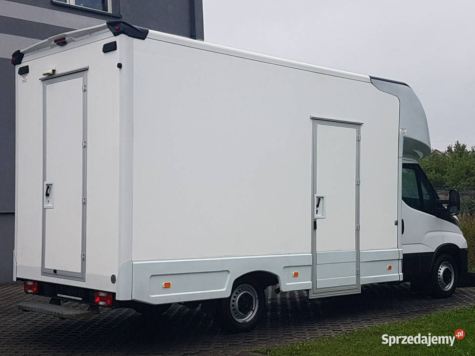 Iveco Daily SKLEP BAR FOODTRUCK KONTENER Poręba