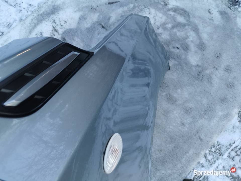 Błotnik przedni prawy Suzuki Vitara 20152021