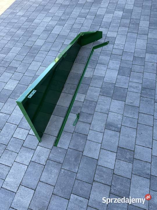 Osłona boczna heder John Deere 810 812 814 816 Do kombajnów Nowy Tomyśl