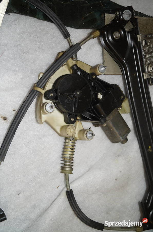 MASERATI GHIBLI III PODNOŚNIK SZYBY 670030023 Mielec