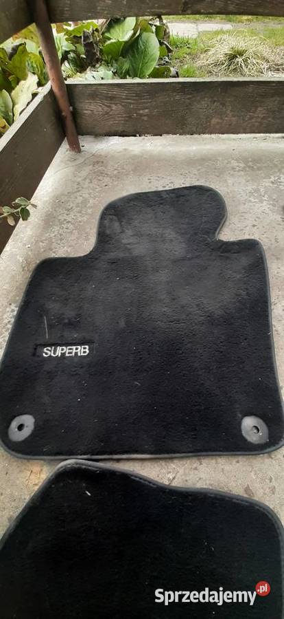 Dywaniki welur Skoda Superb2 lubelskie Chełm sprzedam