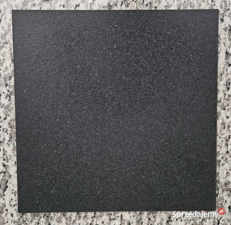 Płytka granitowa ABSOLUT BLACK 305x305x1 Przemyśl
