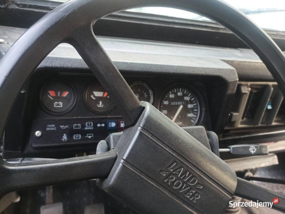 Pancerny Land Rover Defender 1992r 35 benzyna nieuszkodzony Skierniewice