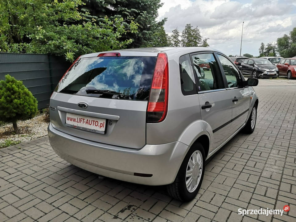 Ford Fiesta 14 16v 80 Klima Elektryka ALlu GHIA możliwa zamiana Strzegom