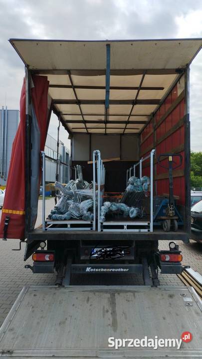 Iveco Eurocargo 75E18 windą paleciak plandeka Napęd tylna oś Plandeki