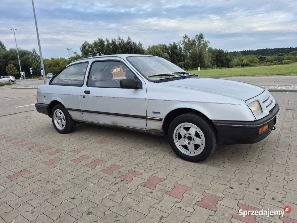 Ford Sierra Coupe 16 LPG świętokrzyskie Starachowice