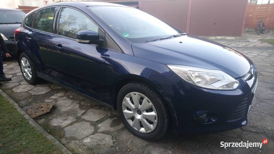 Ford Fokus 16 benzyna mały przebieg 64 Lewin Brzeski