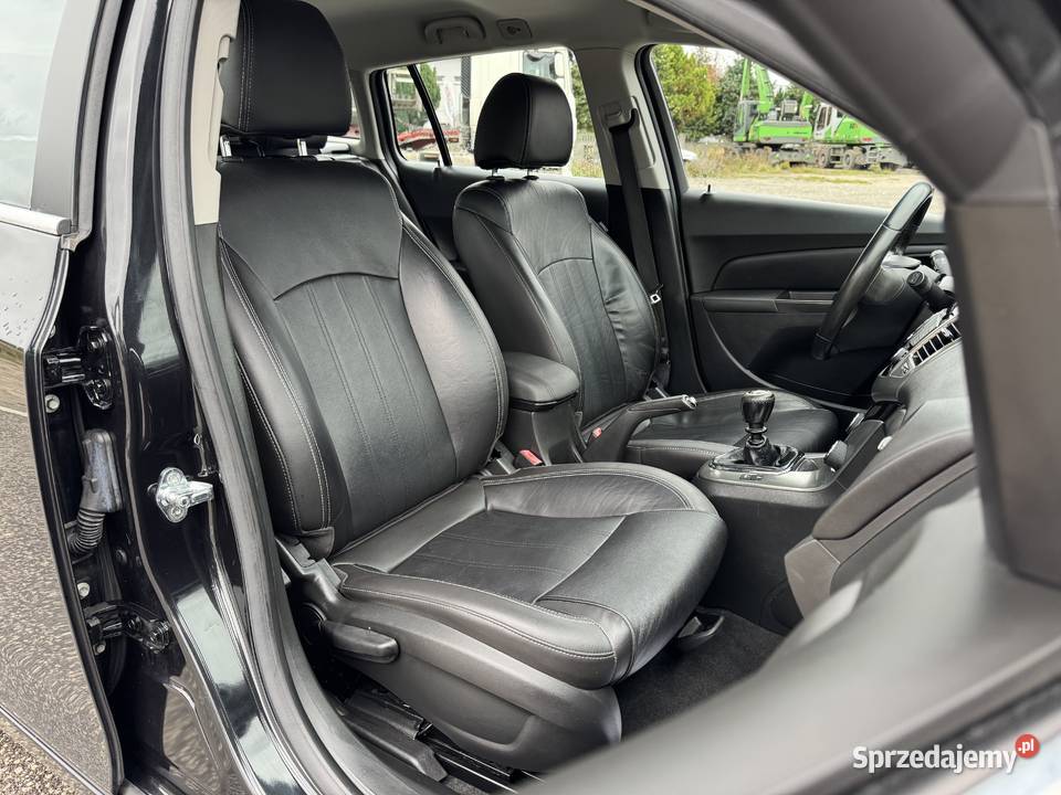 Chevrolet Cruze 14 BENZYNA Klimatronik Nawigacja Konin