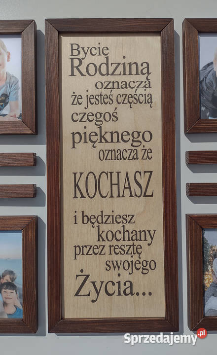 Drewniana Multirama Ramka na 12 ZDJĘĆ 10x15 Łódź