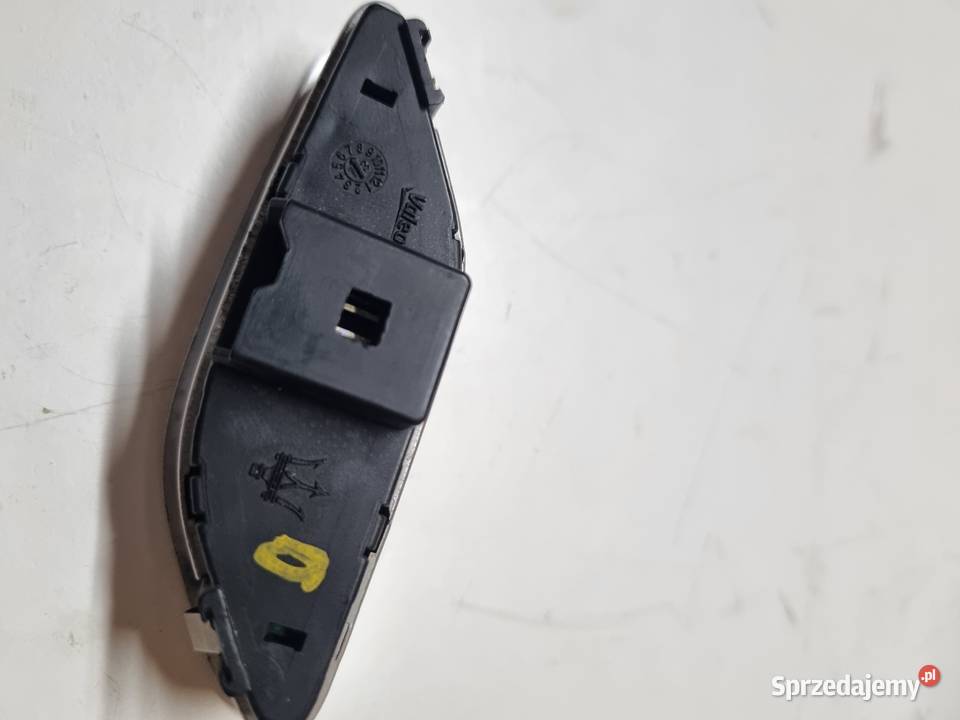 Maserati Ghibli Przełącznik siedzenia E0201222 Mielec