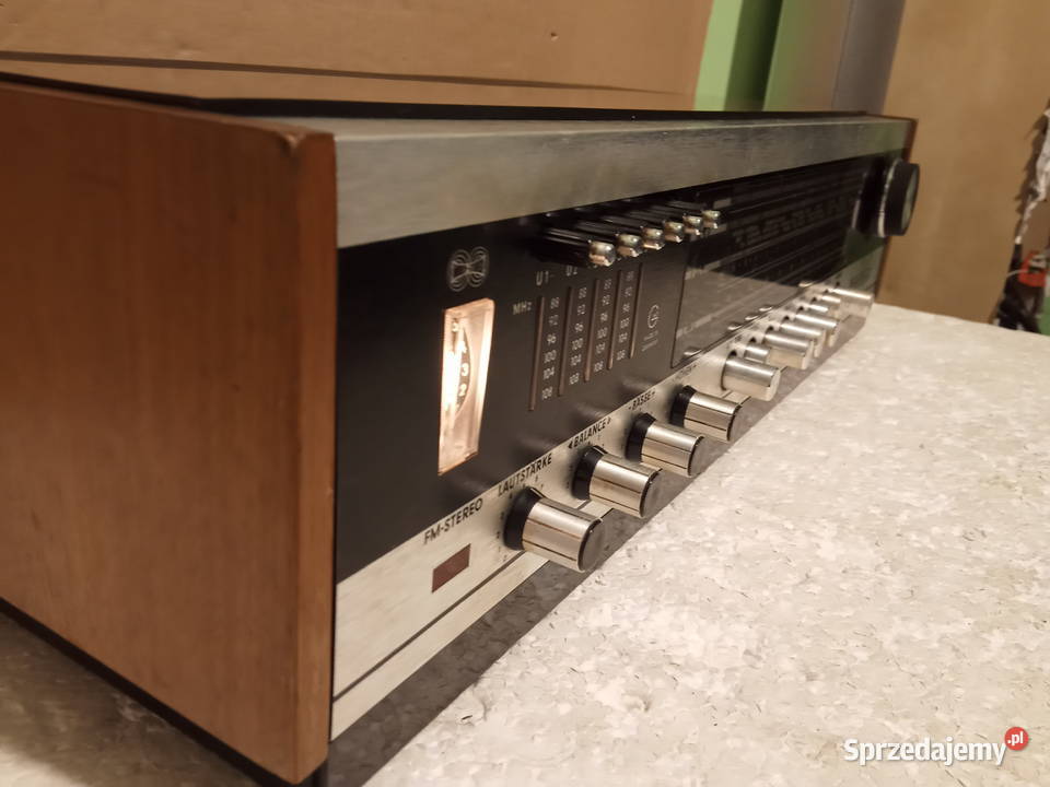 GRUNDIG RTV380 Poznań