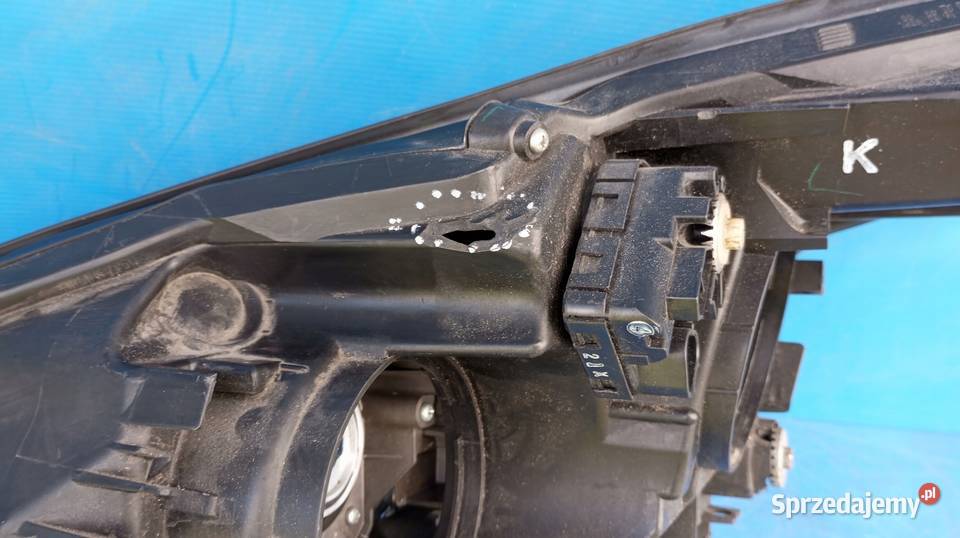 LAMPA PRAWY PRZÓD EUROPA XENON NISSAN GTR GTR Nowy Tomyśl