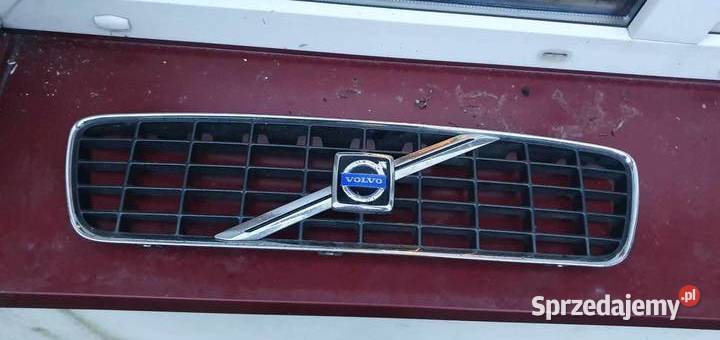Grill atrapa chłodnicy Volvo s60 0004
