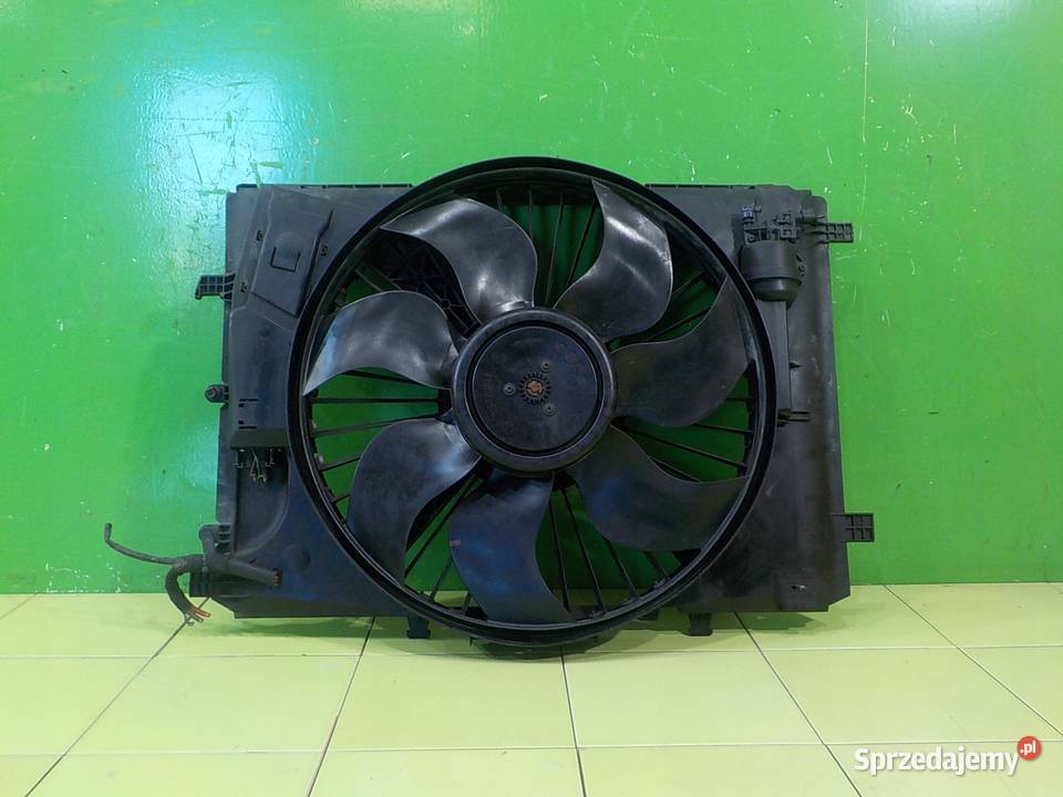 MERCEDES C W204 18 B AUT 10r KOMBI wentylator Suków