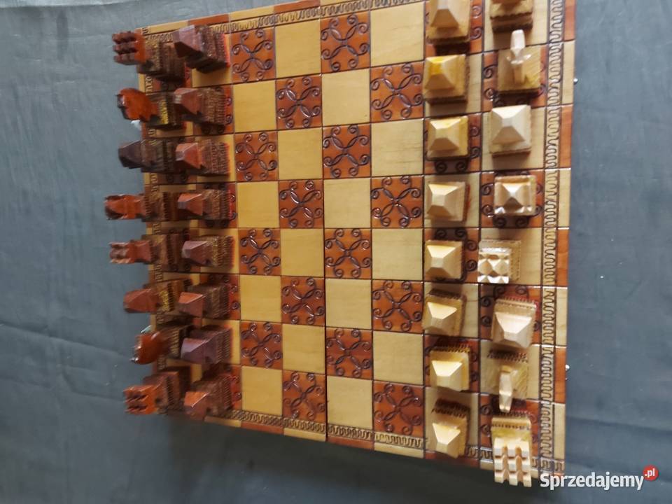 Duże szachy drewniane rzeźbione 39x39 Sosnowiec