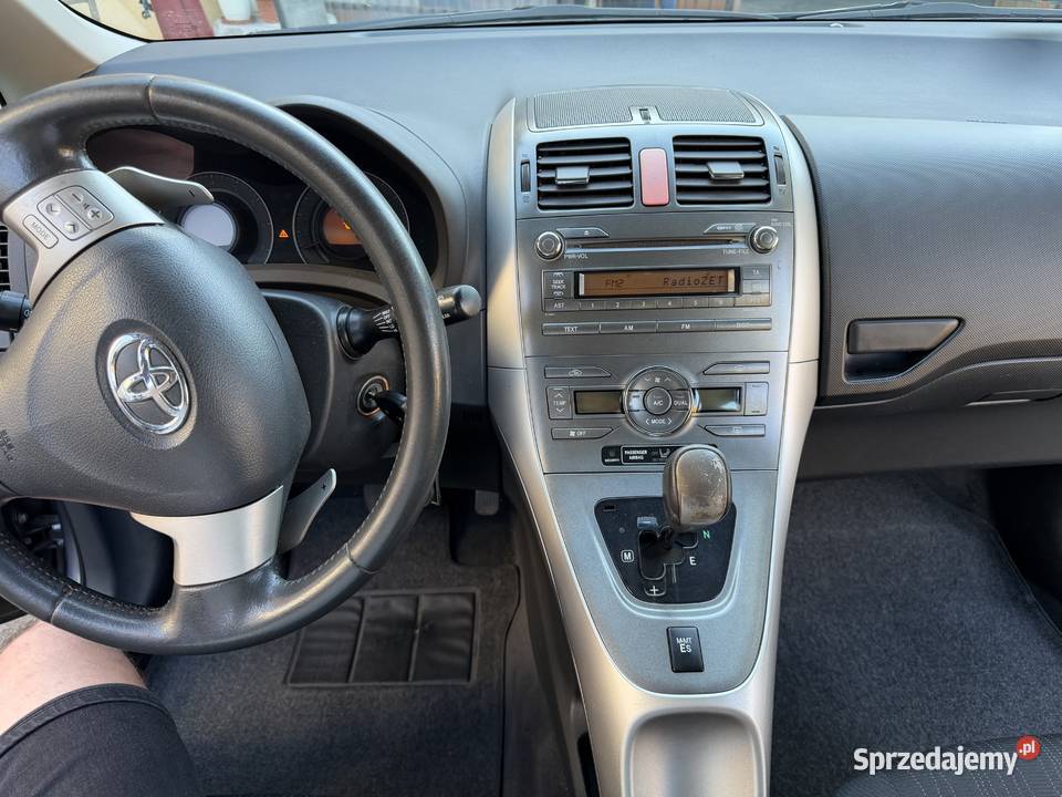 Toyota Auris 16 vvti 124 LPG Auris Kutno