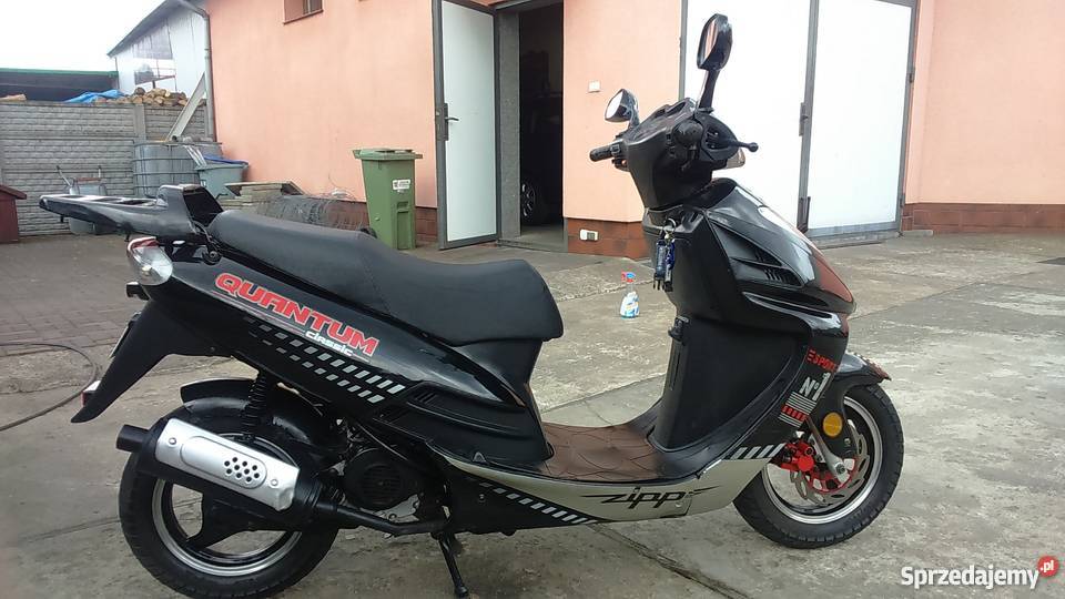 Skuter ZIPP Quantum2011r odblokowany 75h LED 50cm3 Szamocin