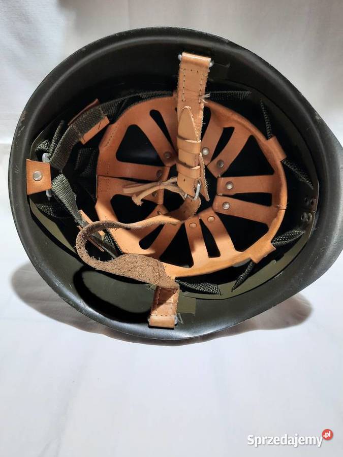 HEŁM wojskowy Warszawa