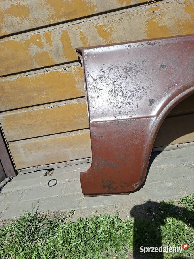 Fiat 125p Blotnik prawy