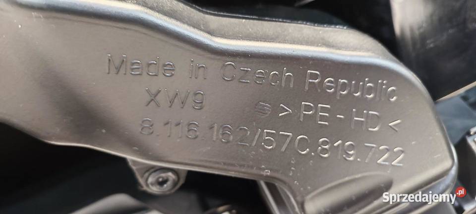 SKODA KAROQ DESKA KOKPIT RHD ANGLIK 57C857007