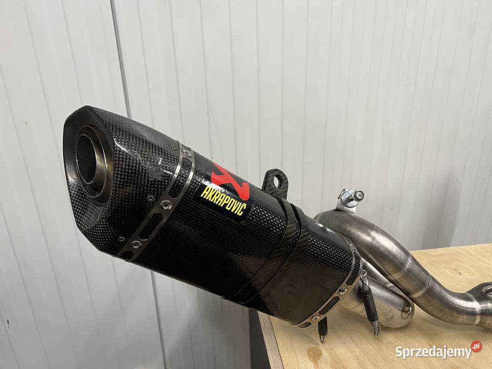 Yamaha mt 09 wydech akrapovic