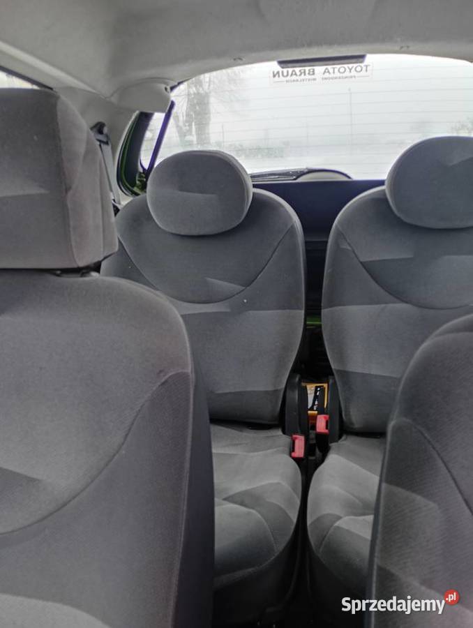 OKAZJA Stan Idealny Citroen C2 11 60 2005 odtwarzacz DVD Tarnów