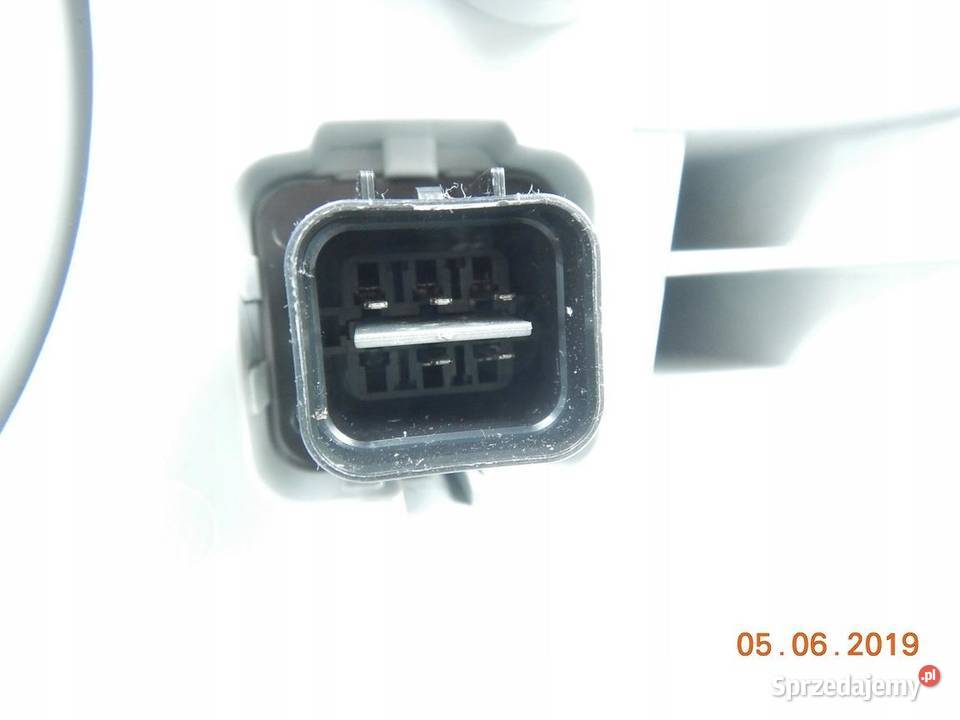 LAMPA PRAWA PRZÓD ACCENT 9899 9210222300