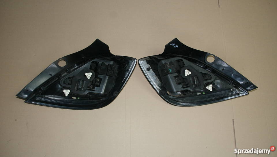 Lampa tył lewaprawa Opel Astra H 0307 HB 5D