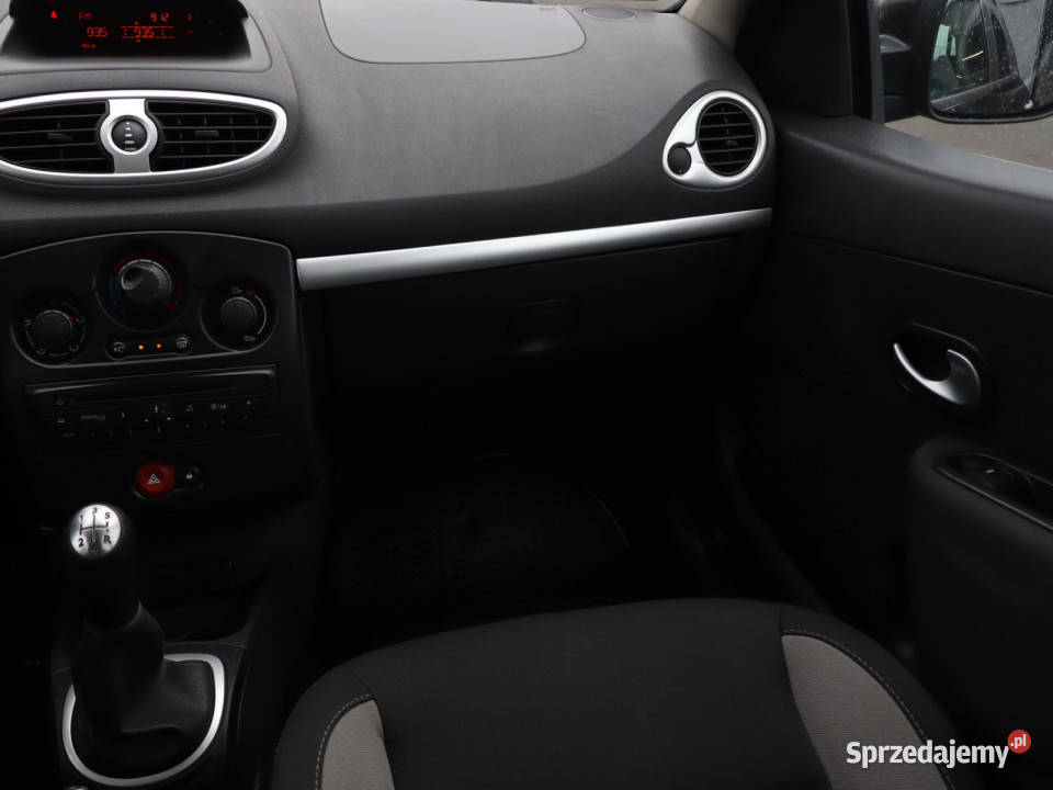 Renault Clio 12 TCe dolnośląskie Bielany Wrocławskie