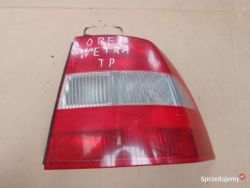 Opel Vectra B sedan lampa lewa prawa tylna lewy Liniewo
